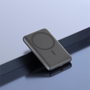 پاور بانک مگ سیف و جاکارتی گرین لاین مدل Vetra با ظرفیت 5000 میلی آمپر ساعت